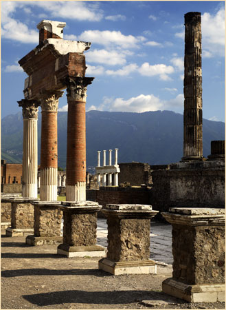 GGrylls_PompeiiPillars.jpg