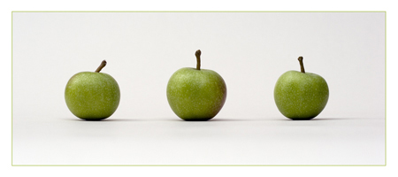 Ed_Doughty_Three_ApplesU.jpg