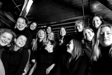 vPaul-Franklin-girls.jpg
