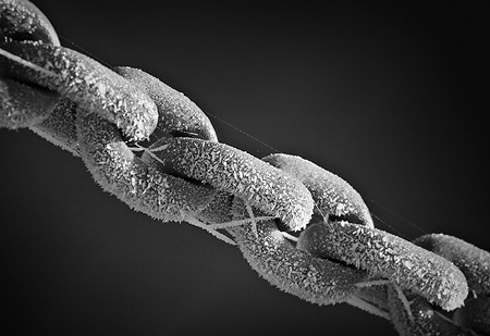 MarkRussell-FrostedChain.jpg
