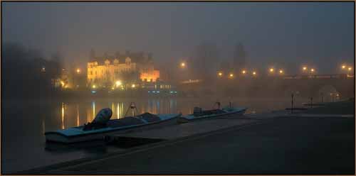 Andrew_Findlay__Maidenhead_Bridge_in_Fog.jpg
