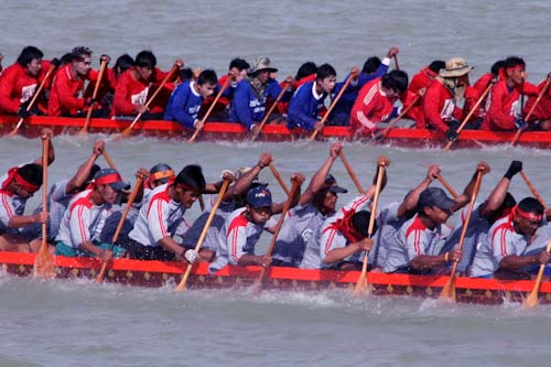 ChrisGledhill-Development-LongBoatRacing.jpg