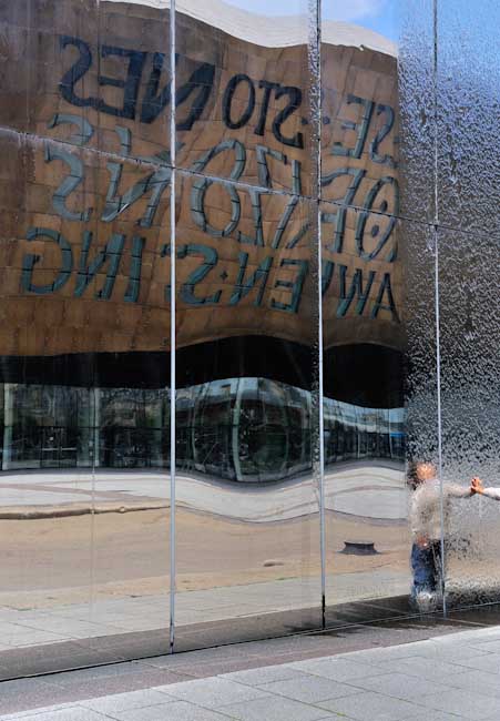 SharonRibbon-Open-ReflectionatCardiffBay.jpg