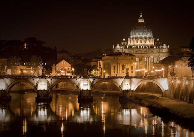 Mark_Russell-St_Peters_by_Night.jpg