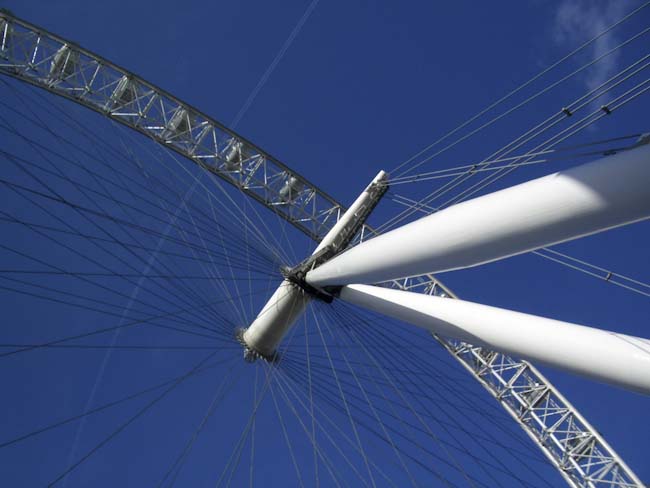 Des_Hassell-Development-London_Eye.jpg