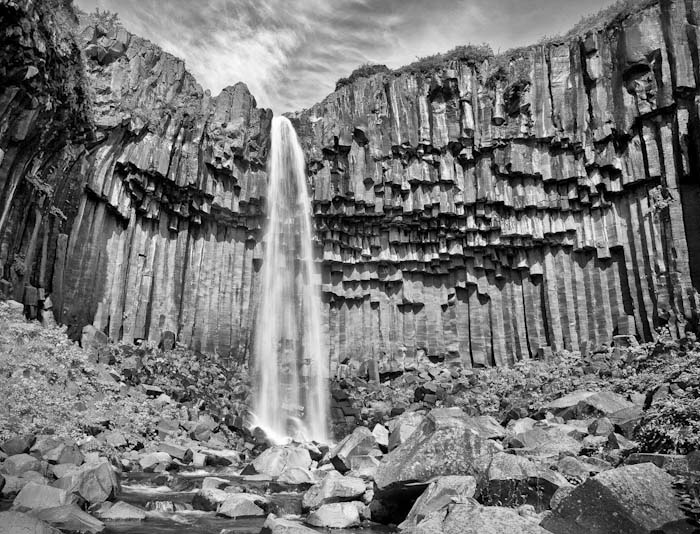 Roger_Norton-Landscape-SVARTIFOSS.jpg