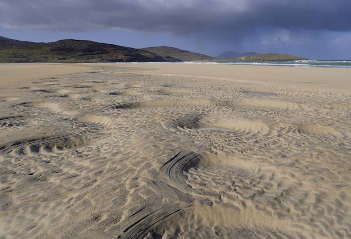 bChris_Ribbon-Landscape-Sand_Pools_Isle_of_Harris.jpg