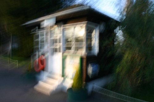 Lock-keepers hut