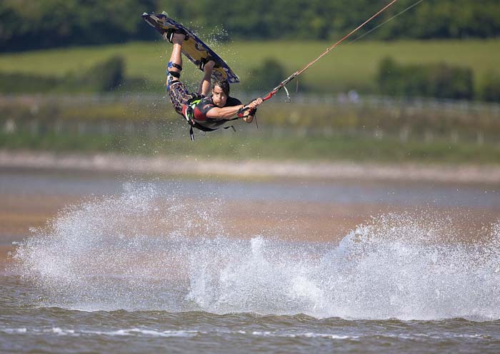 Andrew_Beattie_The_Reverend_JT_demonstrating_how_he_broke_his_knee_at_the_duckpond_Exmouth.jpg