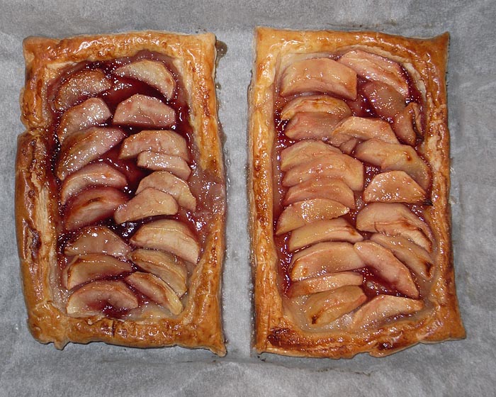 Apple tarts
