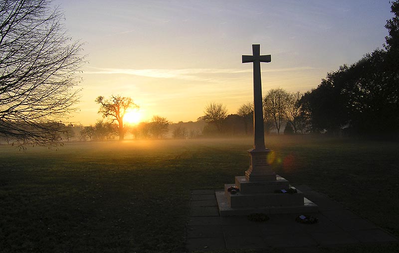 WhiteWalthamWarMemorial.jpg