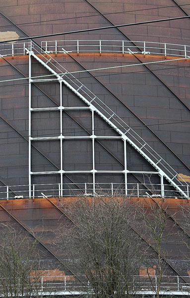 GasHolder.jpg