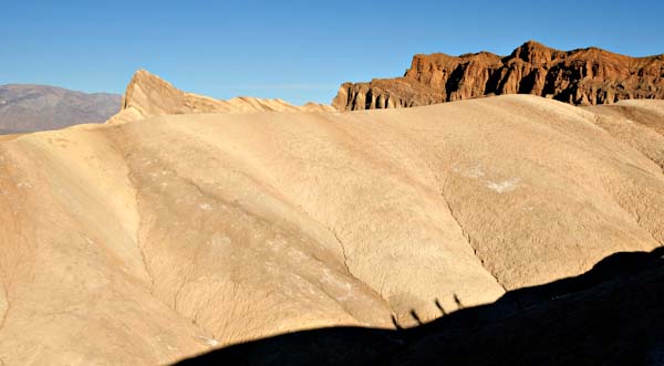 HikersinGoldenCanyon.jpg