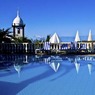 Hotel_swimming_pool_1400.jpg