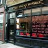 Wacky-Barber-Warning---MK.jpg